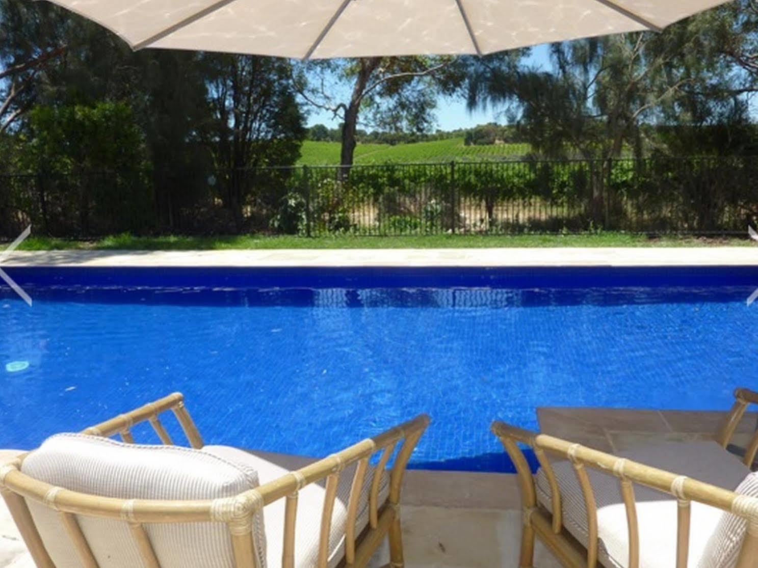 Amande Bed&Breakfast Mclaren Vale Buitenkant foto